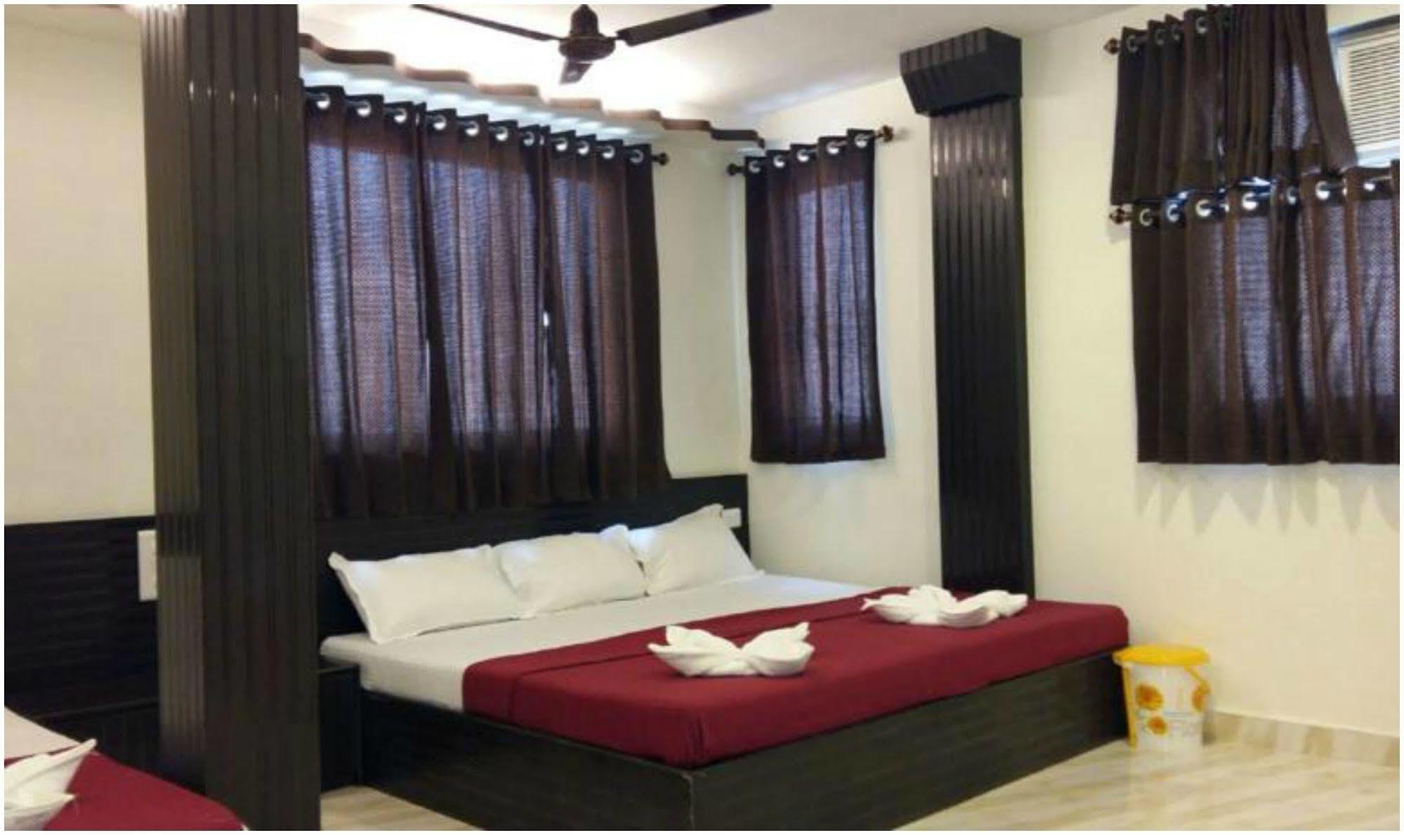 Oyo 76486 Silver Moon Bombay Exterior foto